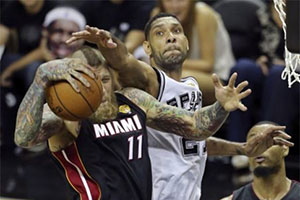 Chris Andersen and Tim Duncan